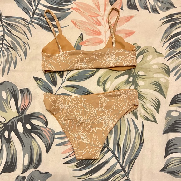 Effortless Swim - Bikini Set - Picture 5 of 10